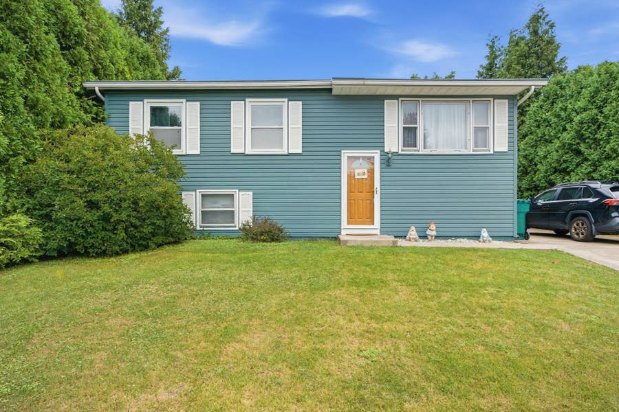 Property photo for 7325 Taney Place, Merrillville, IN