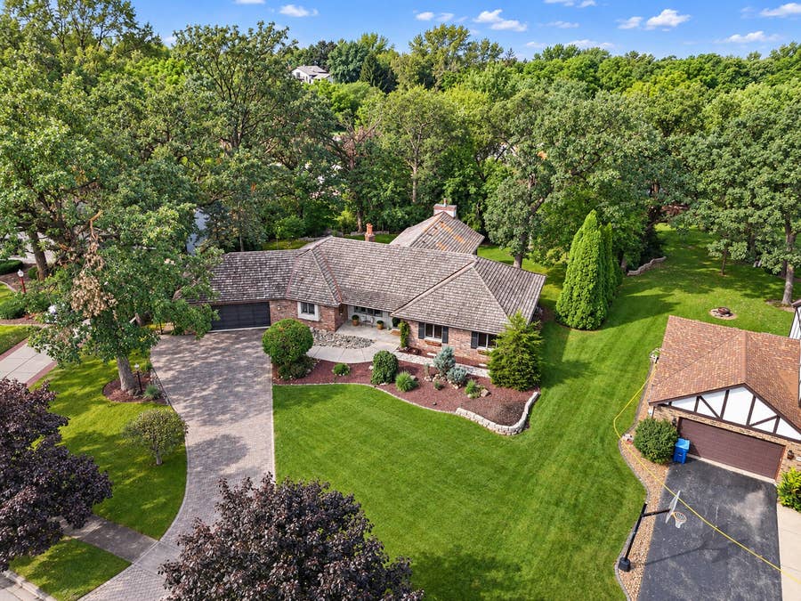 Property photo for 9894 Oakridge Drive, St. John, IN
