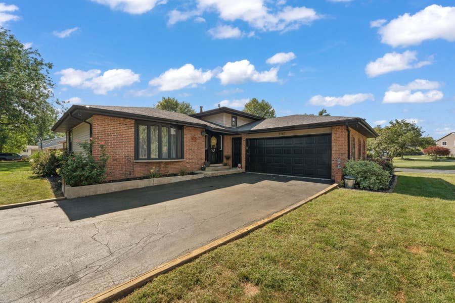 Property photo for 3167 Westwind Court, Crown Point, IN