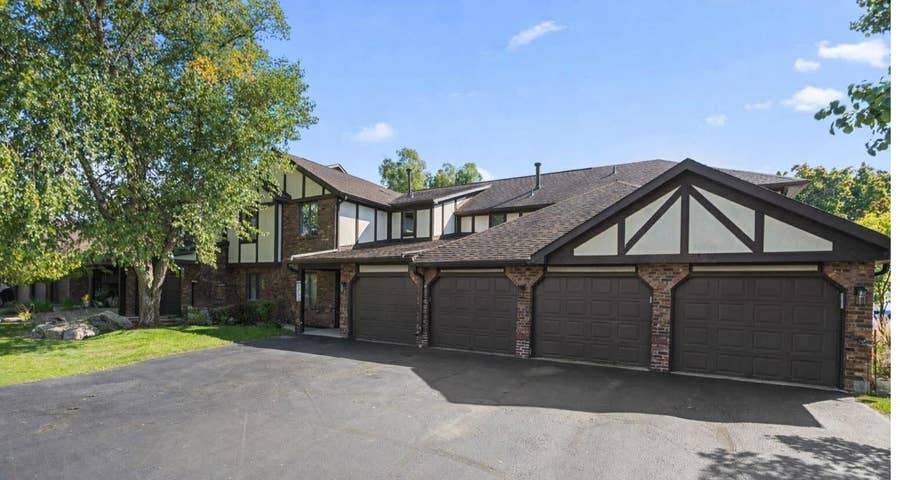 Property photo for 5015 Spinnaker Lane, #C, Crown Point, IN