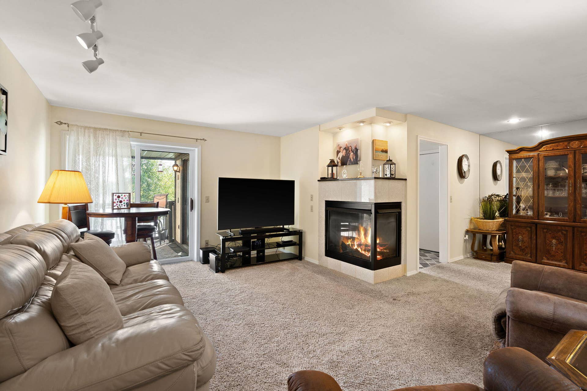 5015 Spinnaker Lane, #C, Crown Point, IN 46307 4-web-or-mls-DSC03332