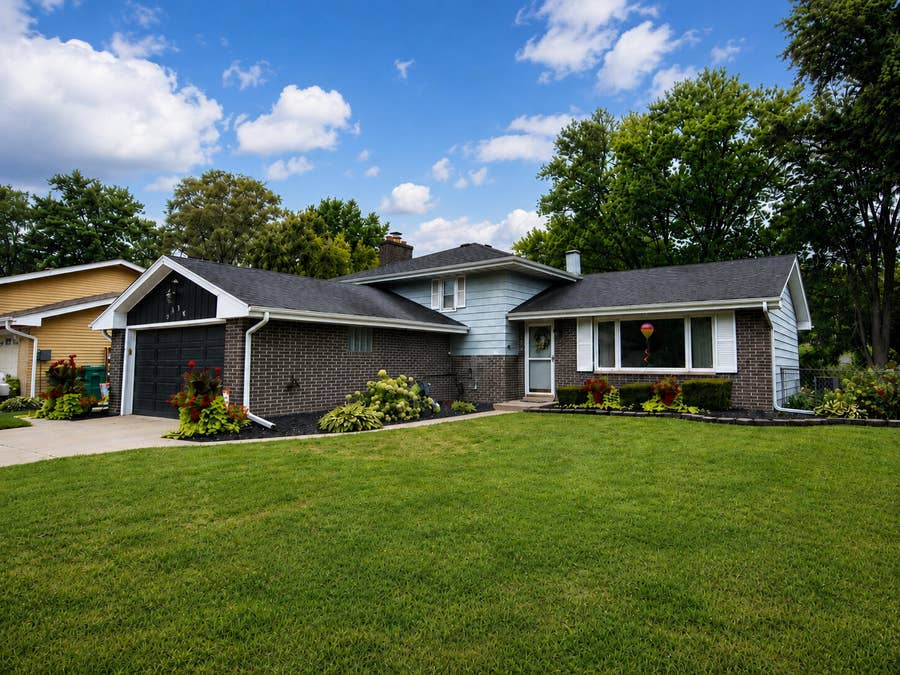 Property photo for 5324 Johnson Street, Merrillville, IN