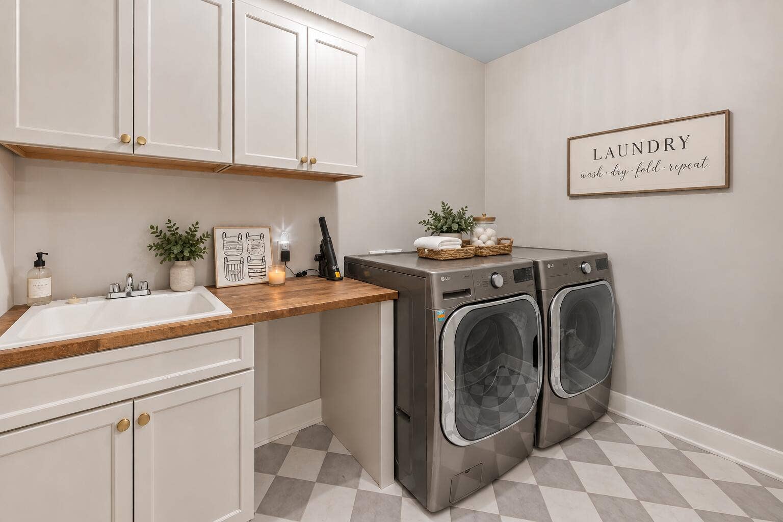 Laundry Room Edit