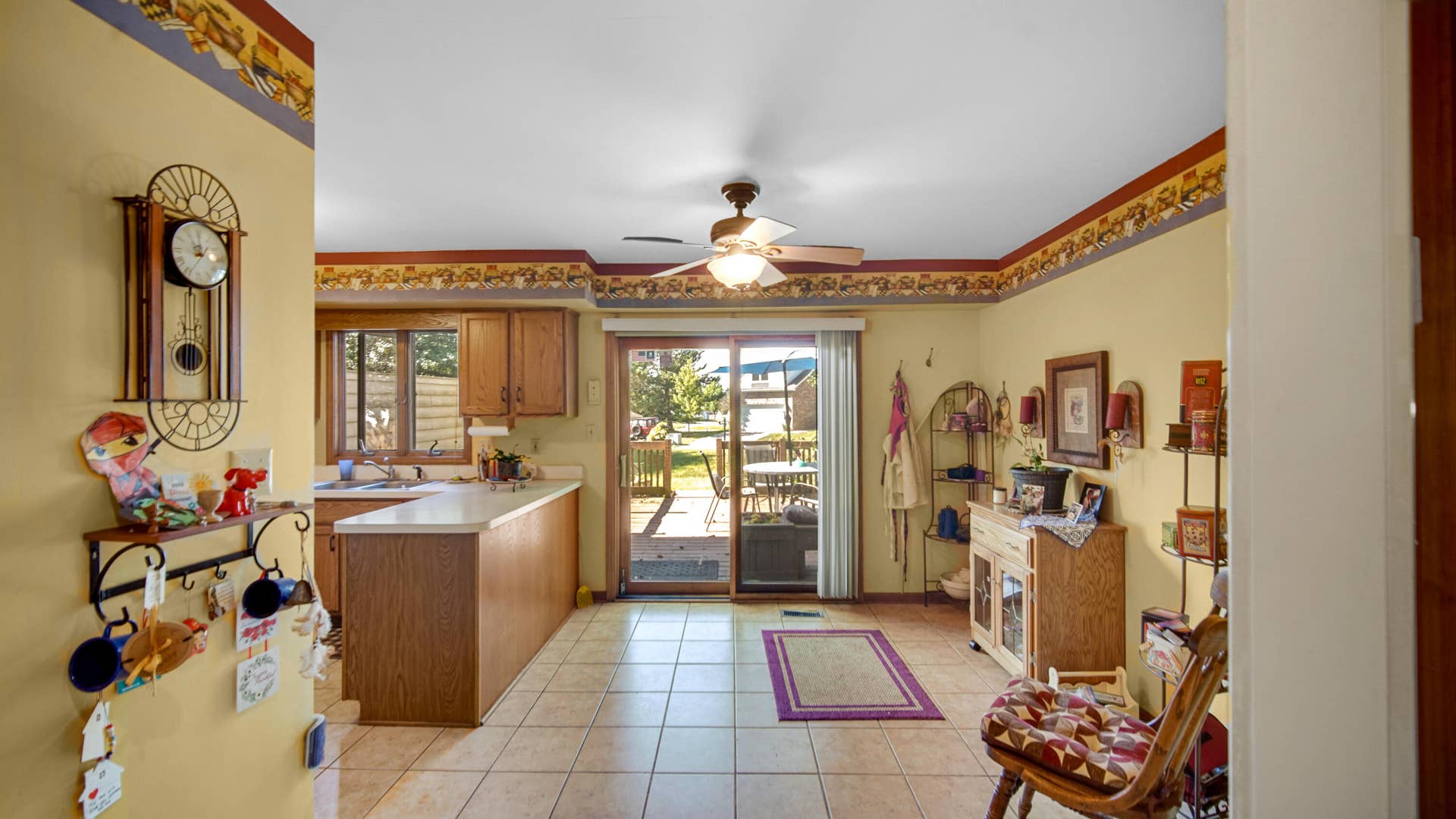 1486 Lake Street, Hobart, IN 46342 SMA00308