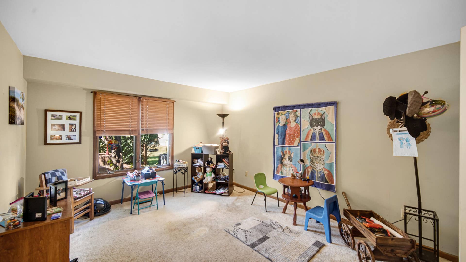 1486 Lake Street, Hobart, IN 46342 SMA00348
