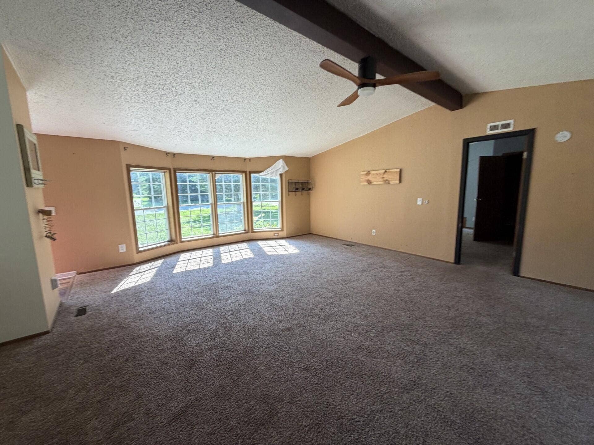 6036 Vermont Street, Merrillville, IN 46410 6caae6bf-8fc2-436e-be3a-e255eb775614