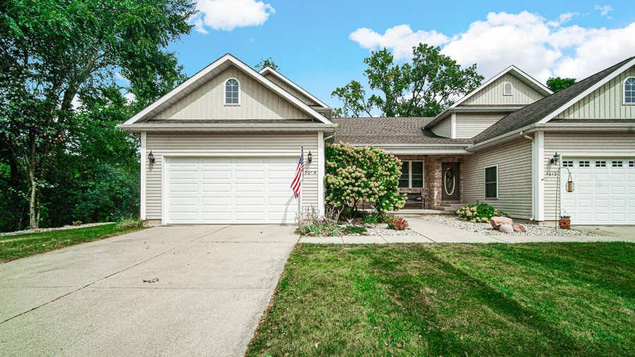 Property photo for 3014 Blue Grouse Street, Valparaiso, IN