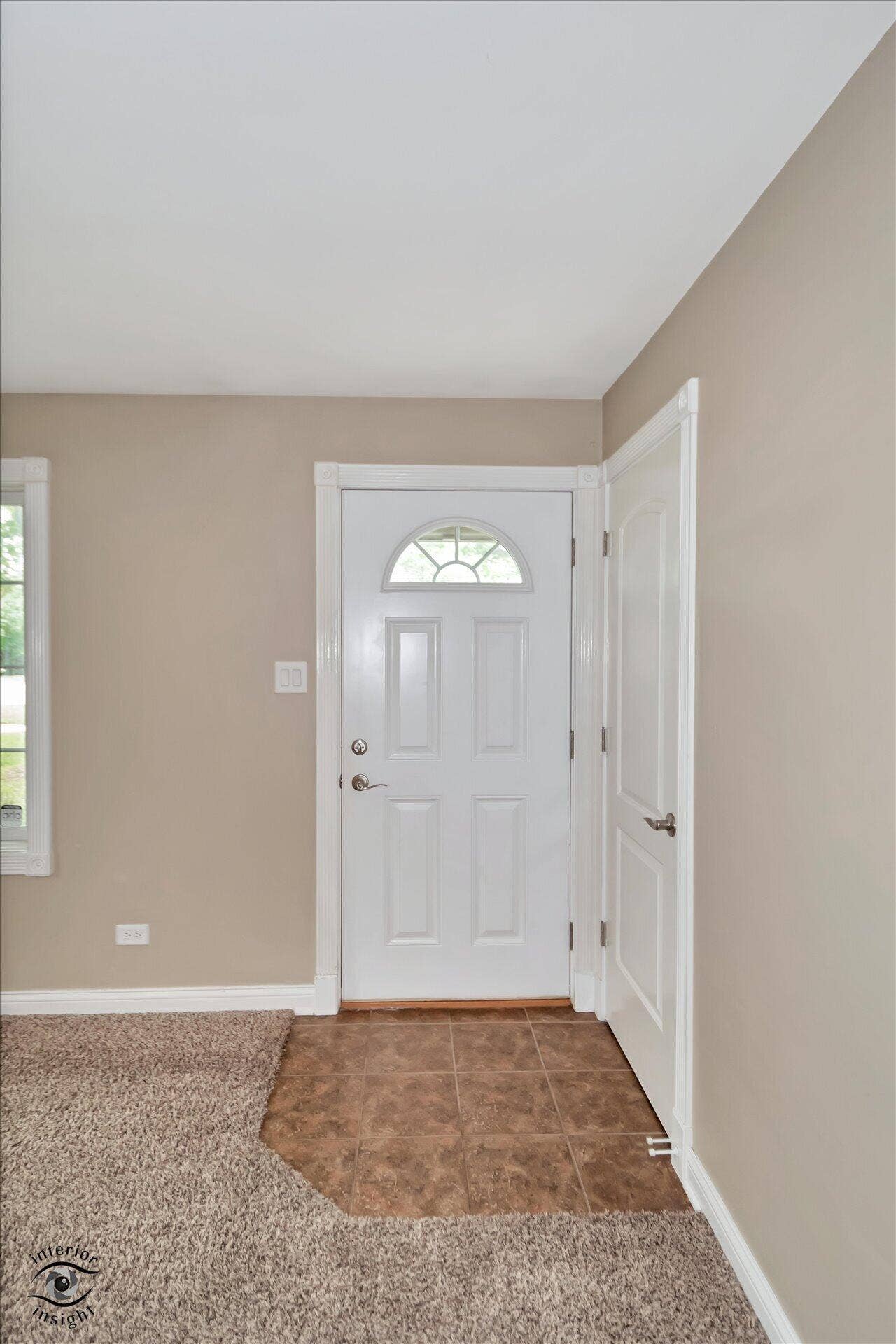 243 Cline Avenue, Griffith, IN 46319 02-Entr