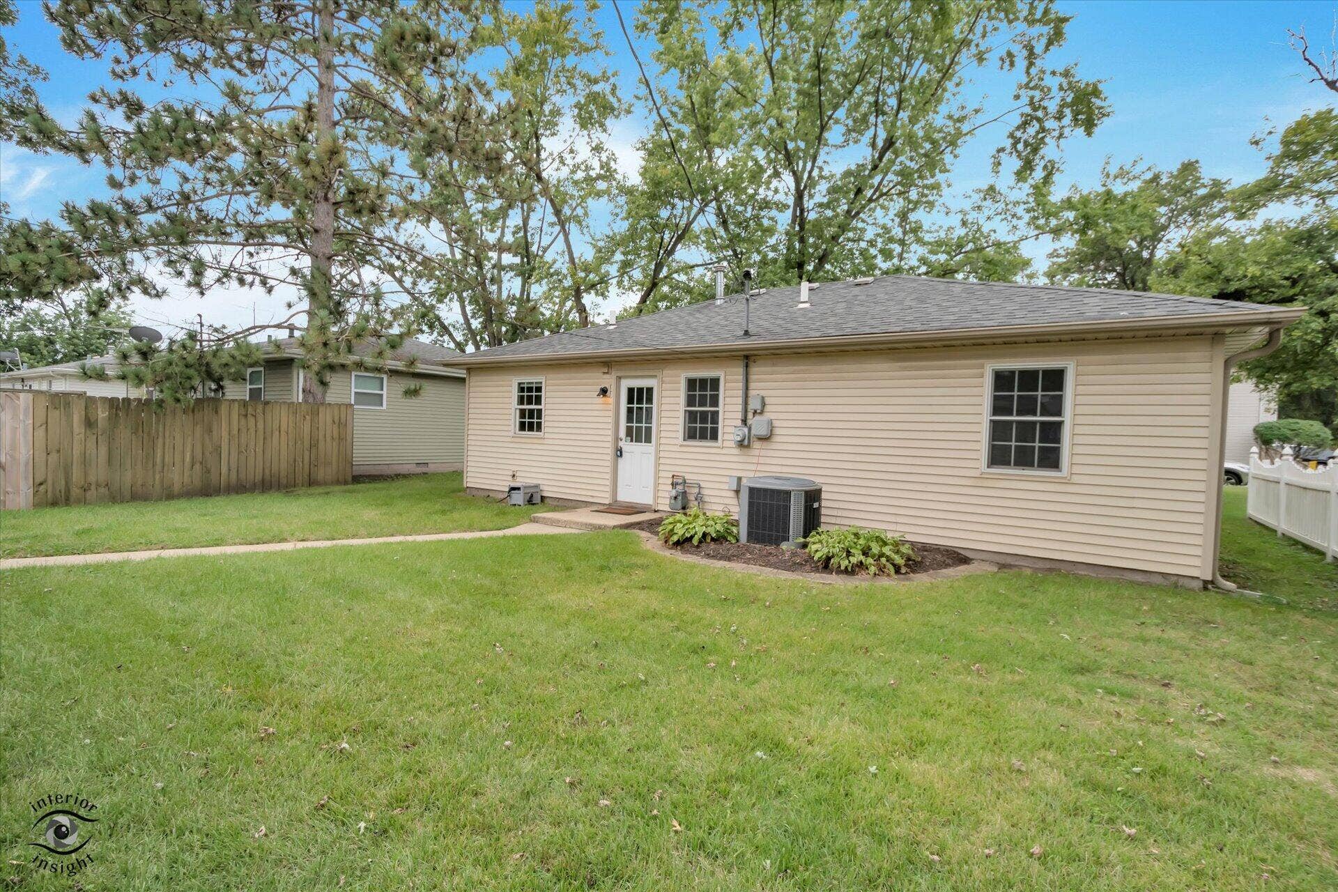 243 Cline Avenue, Griffith, IN 46319 22-Back