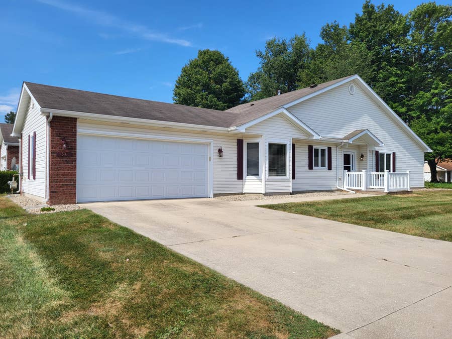 Property photo for 34 Victoria Circle, La Porte, IN