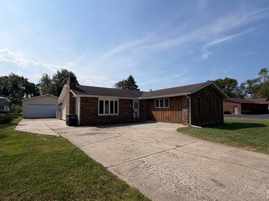 Property photo for 7079 Lenburg Road, Portage, IN