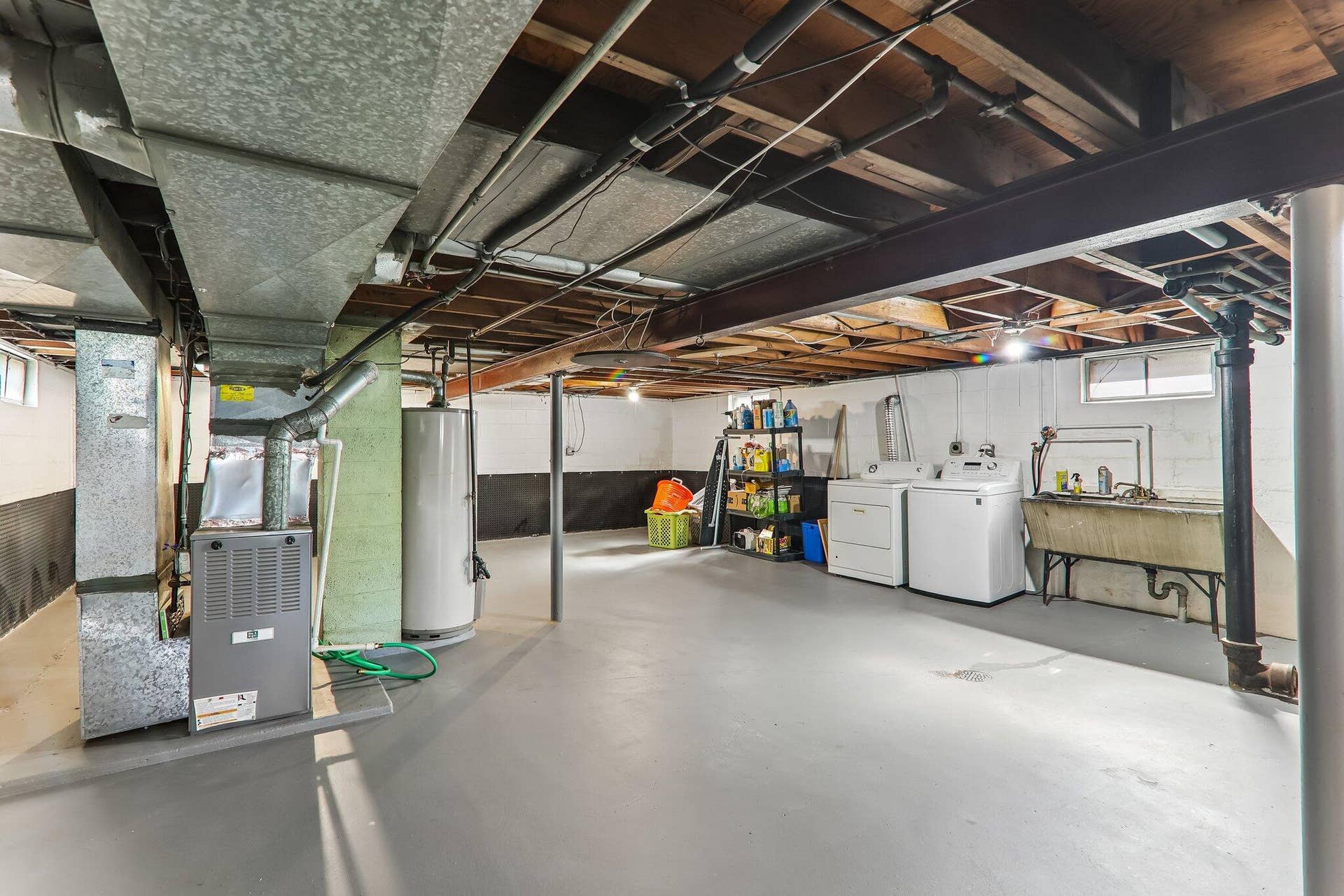 8410 Gordon Drive, Highland, IN 46322 23-web-or-mls-Gordon Dr-S1409-025