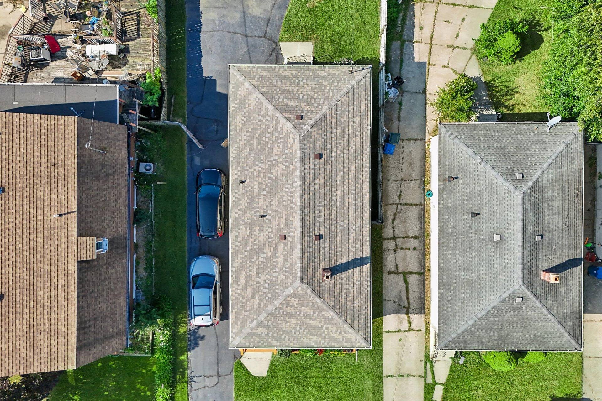 8410 Gordon Drive, Highland, IN 46322 35-web-or-mls-Gordon Dr-S1409-046