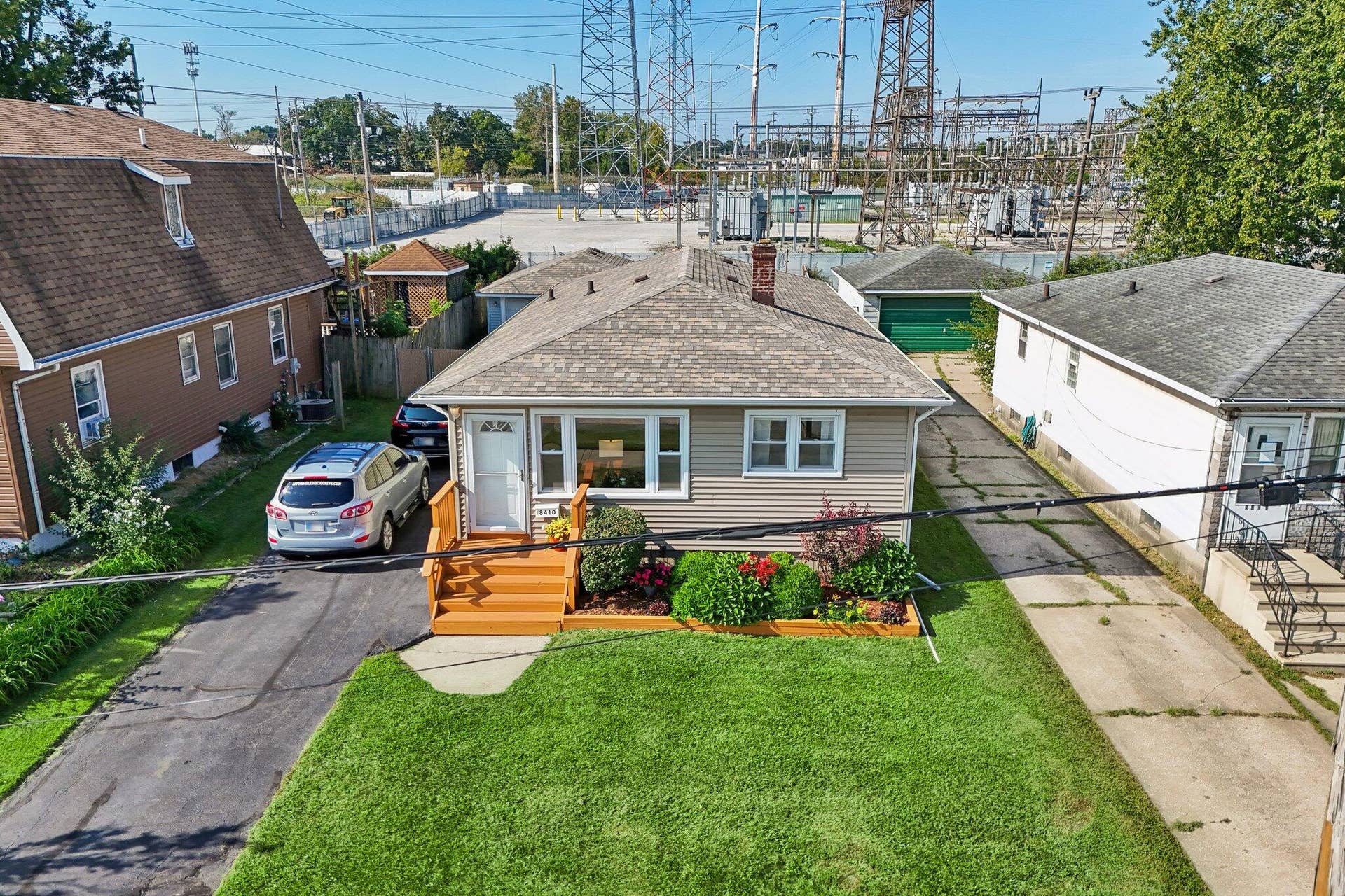 8410 Gordon Drive, Highland, IN 46322 32-web-or-mls-Gordon Dr-S1409-035