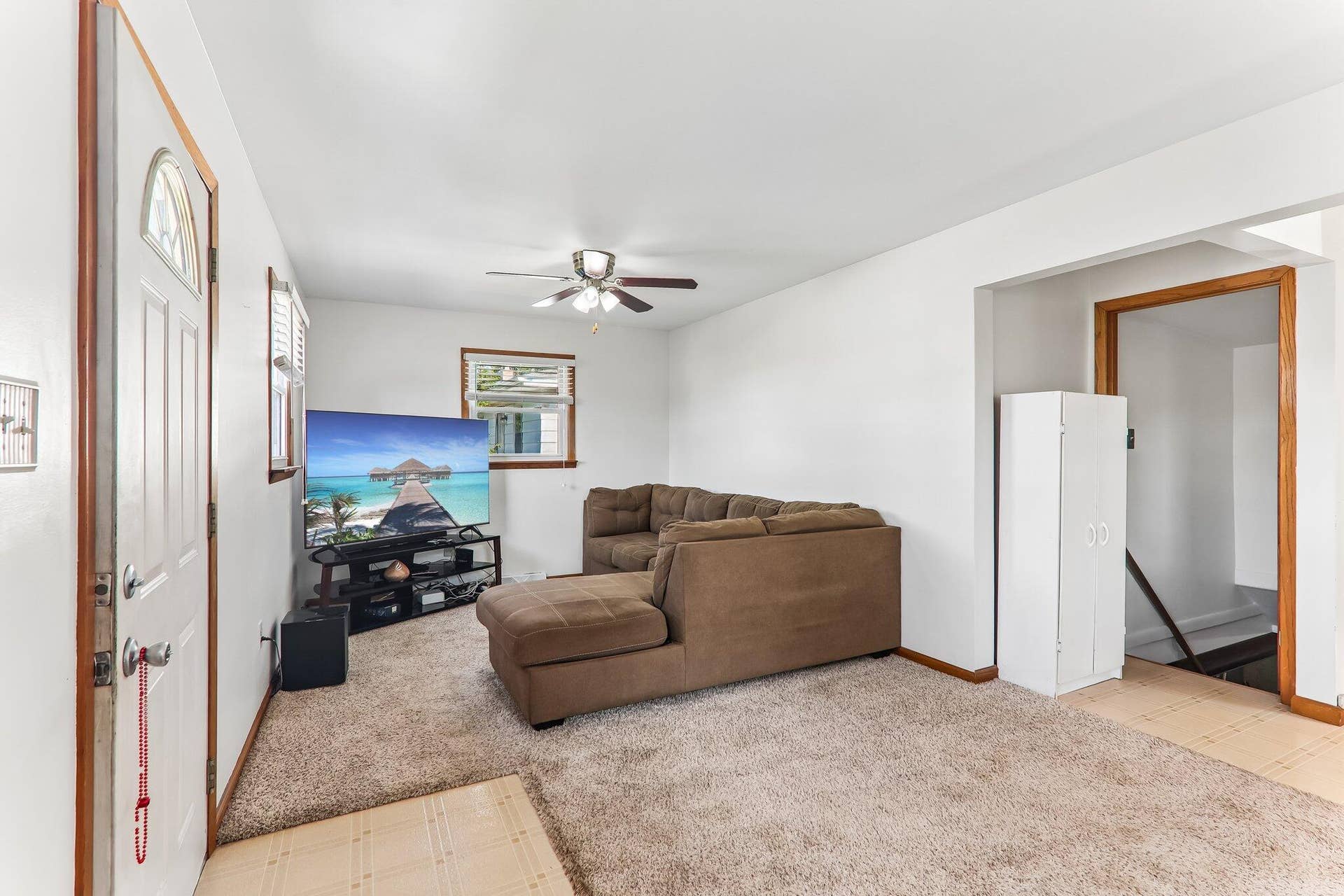 8410 Gordon Drive, Highland, IN 46322 5-web-or-mls-Gordon Dr-S1409-006