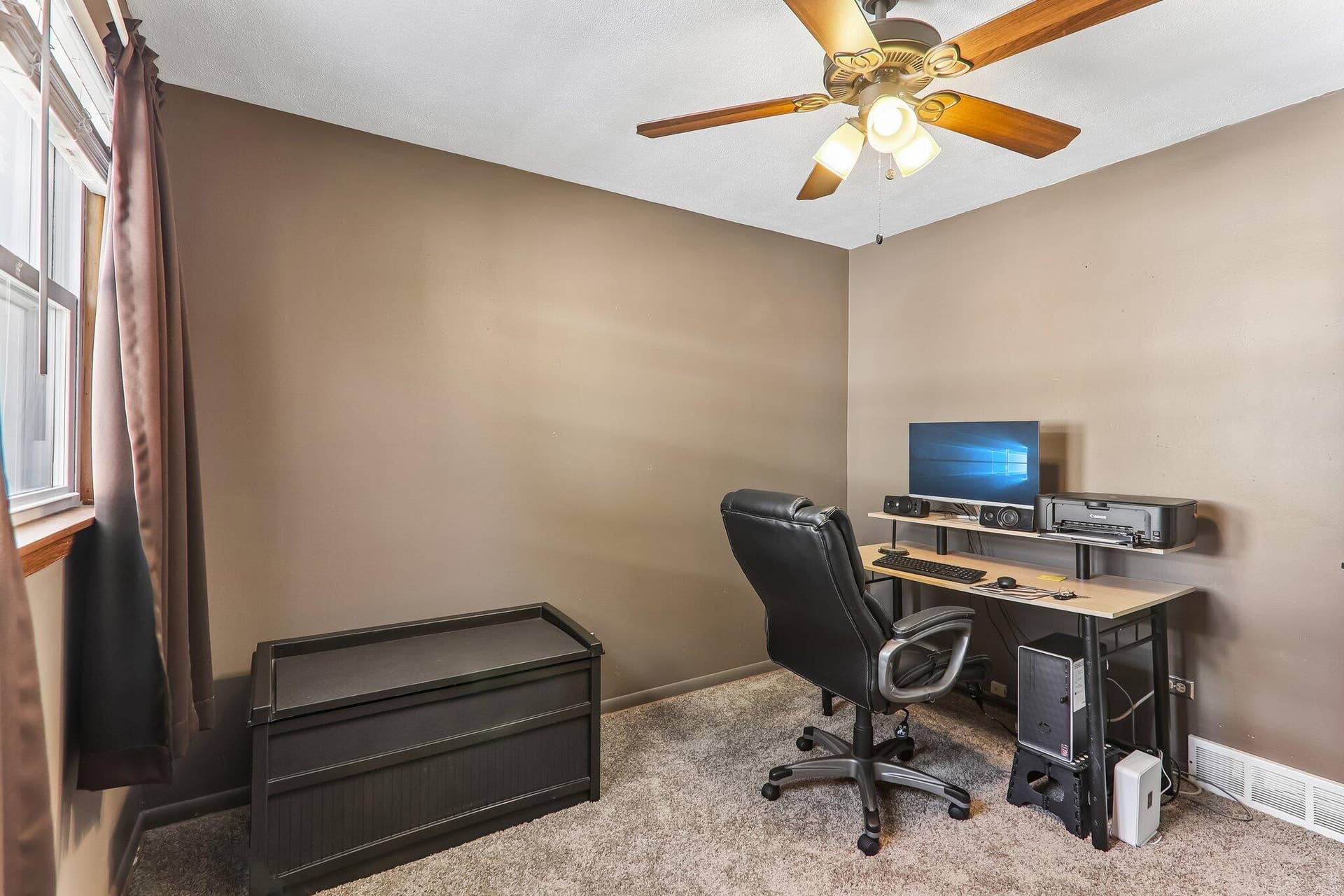 8410 Gordon Drive, Highland, IN 46322 11-web-or-mls-Gordon Dr-S1409-013
