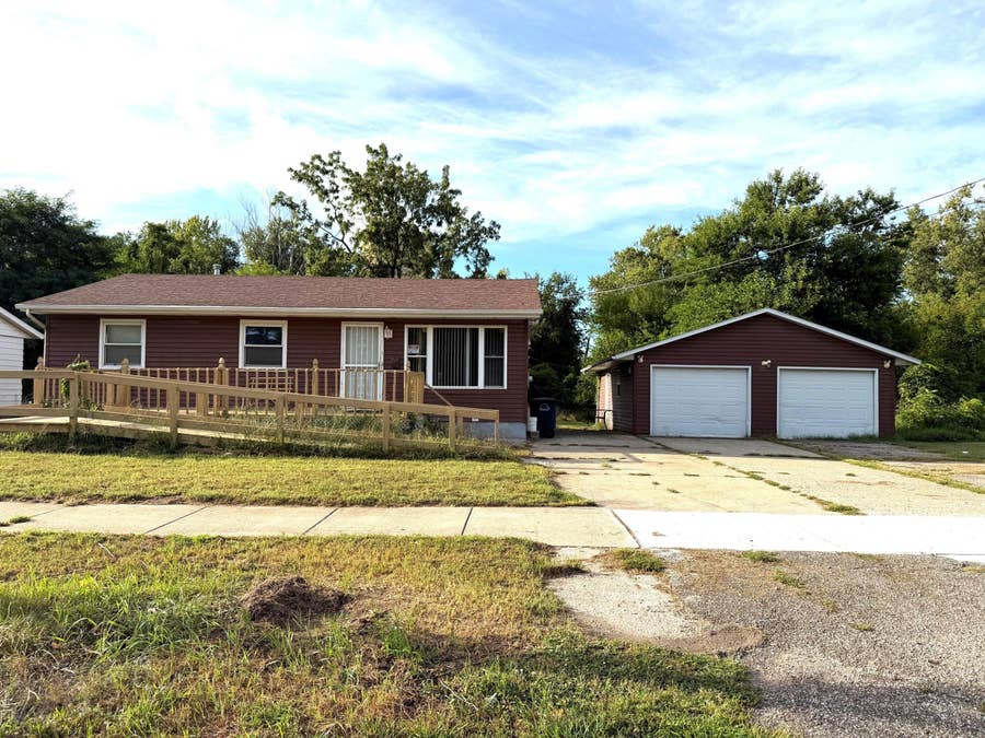 Property photo for 905 7th Street, Michigan City, IN