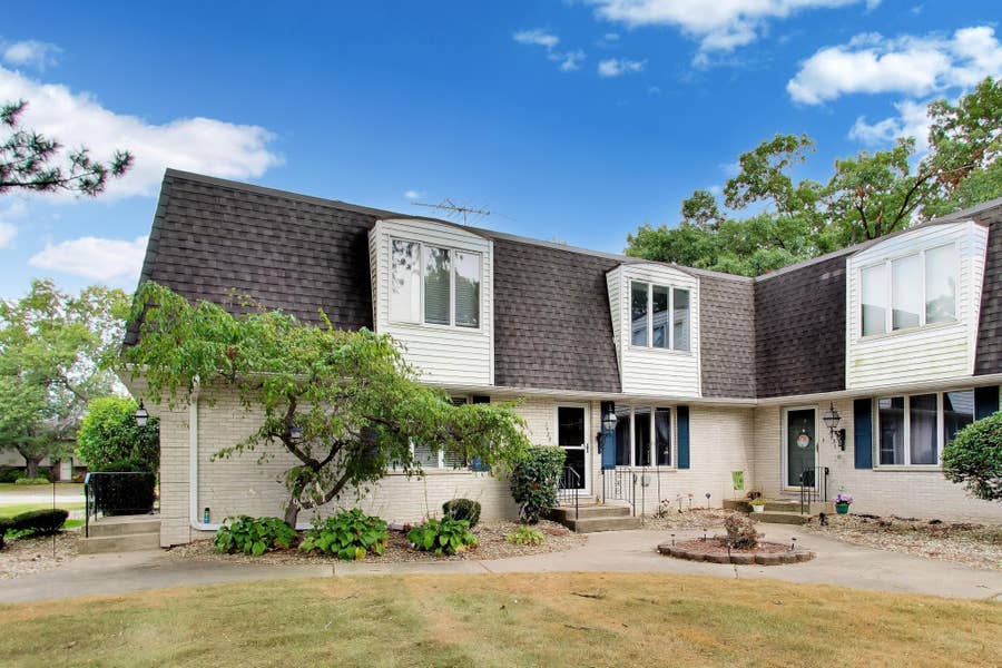 Property photo for 1429 Elm Court, Schererville, IN