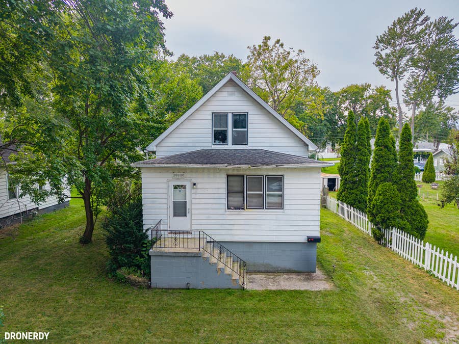 Property photo for 2113 Manhattan Street, Michigan City, IN