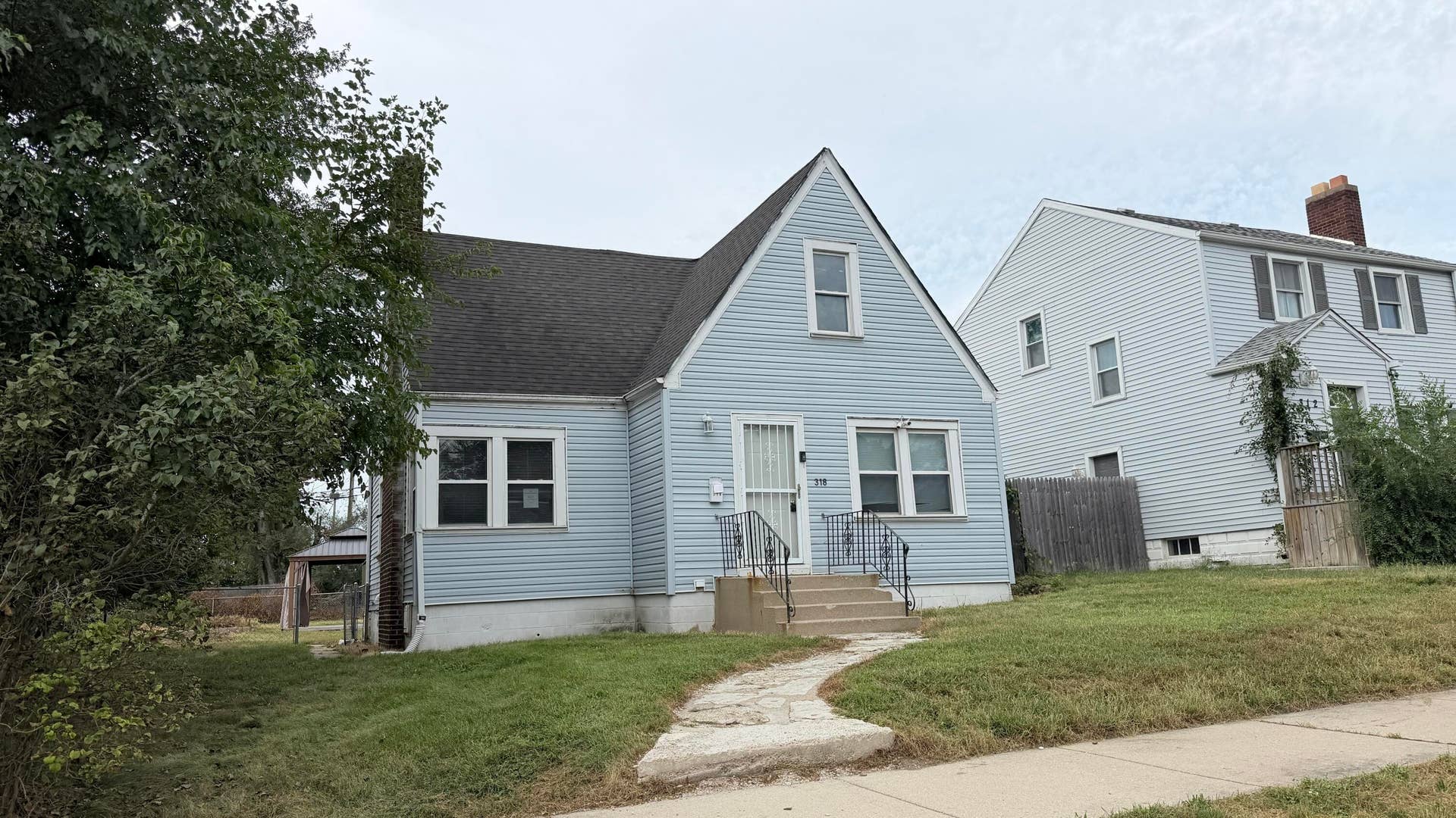 318 Hamilton Street, Gary, IN 46403 front left