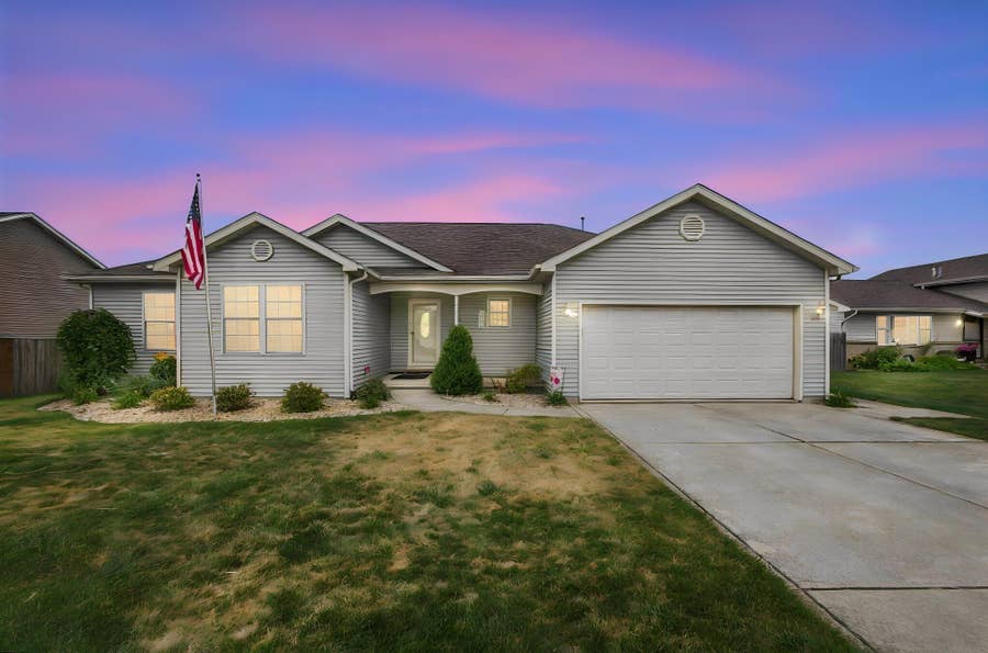 Property photo for 128 NW Ironwood Street, DeMotte, IN