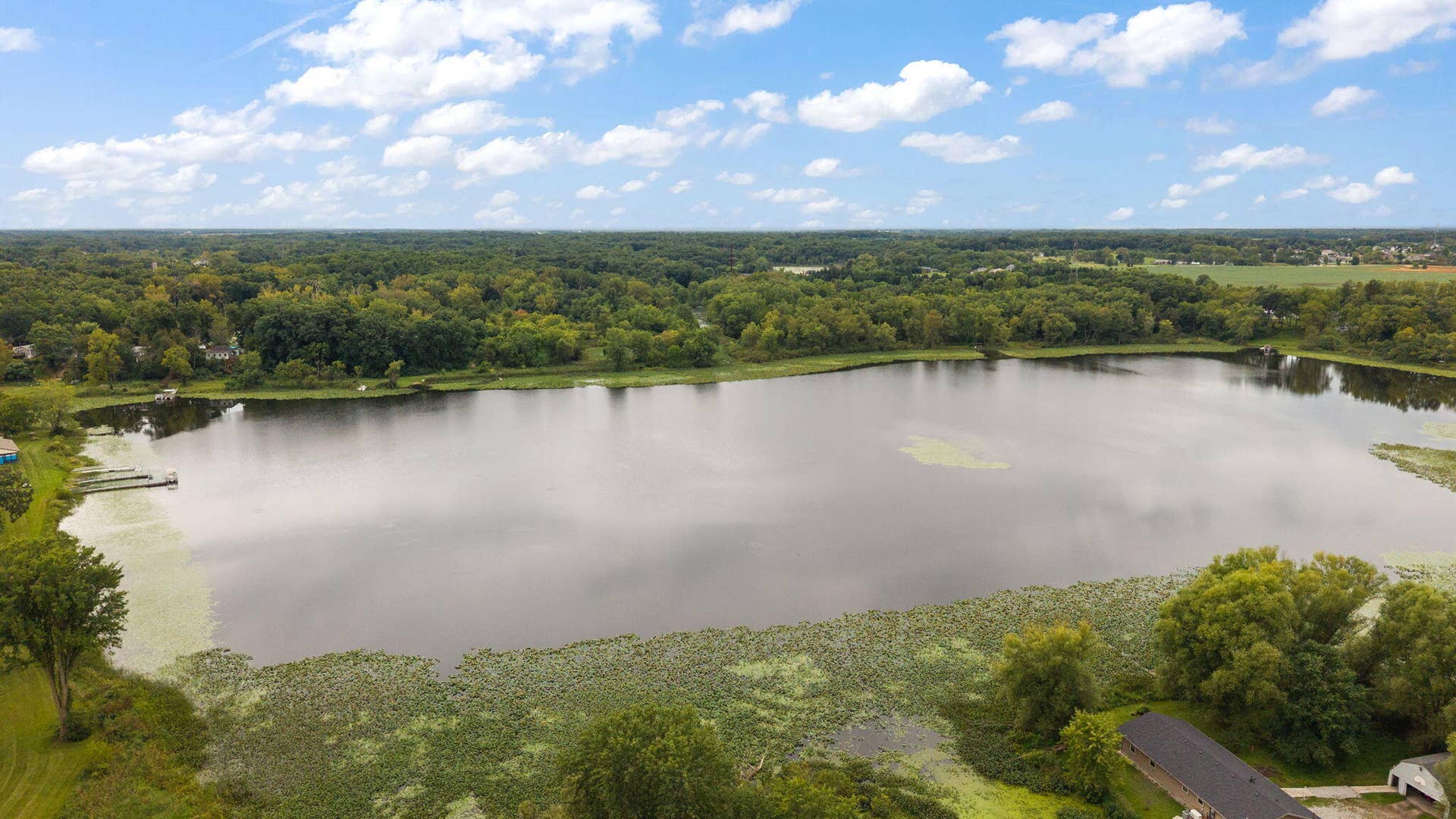 44 Vick Tree Lane, Valparaiso, IN 46385 34-web-or-mls-DJI_20260910103909_0759_D