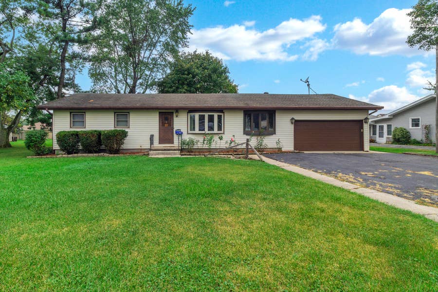 Property photo for 10404 Noble Street, Crown Point, IN