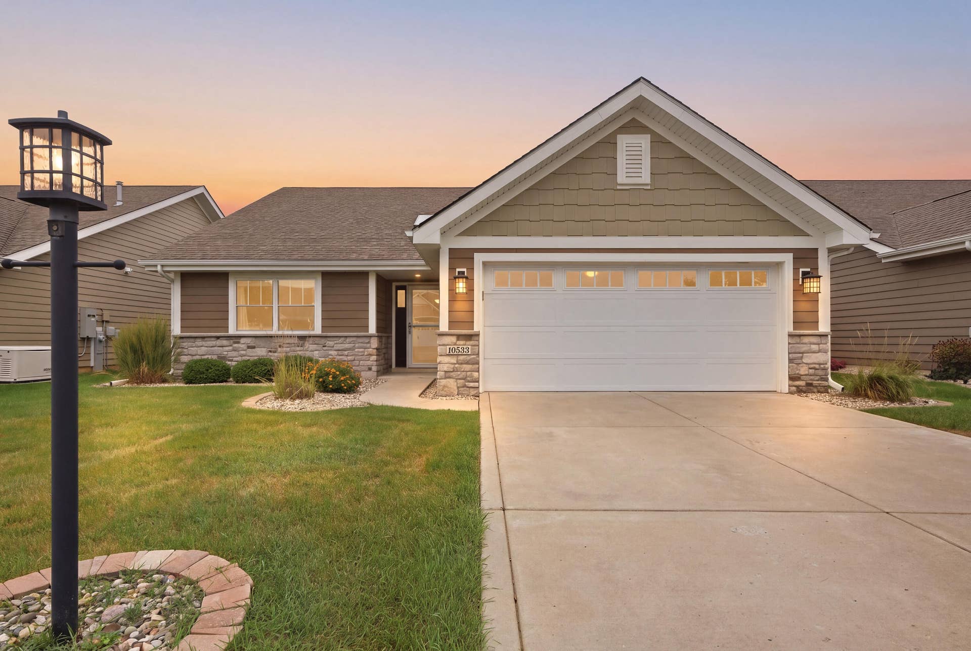 10532 Juniper Lane, St. John, IN 46373 001_DSC00106-twilight
