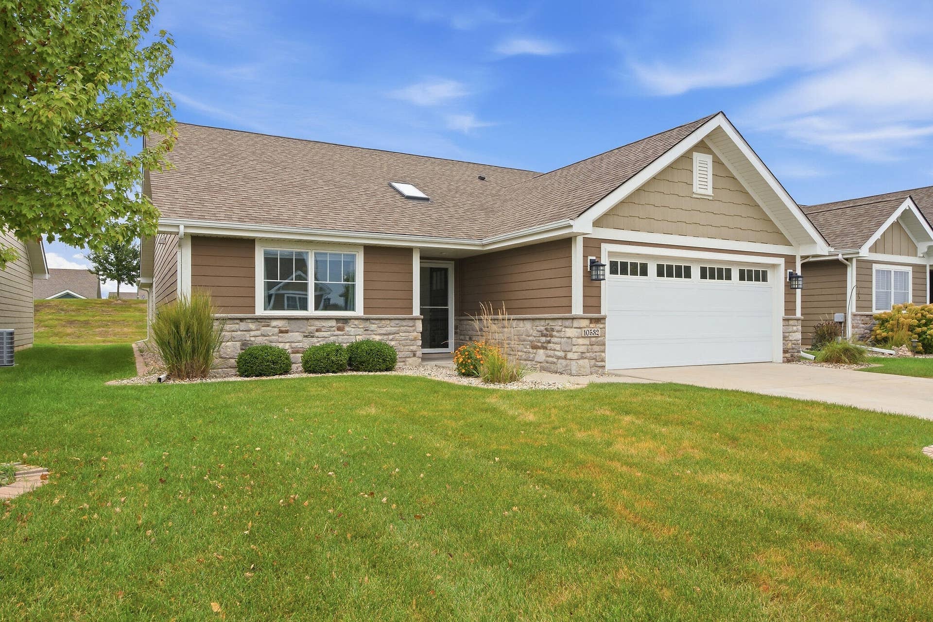 10532 Juniper Lane, St. John, IN 46373 003_DSC00111