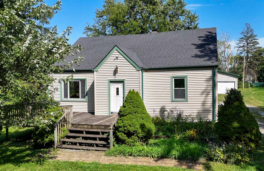 Property photo for 7501 Independence Street, Merrillville, IN
