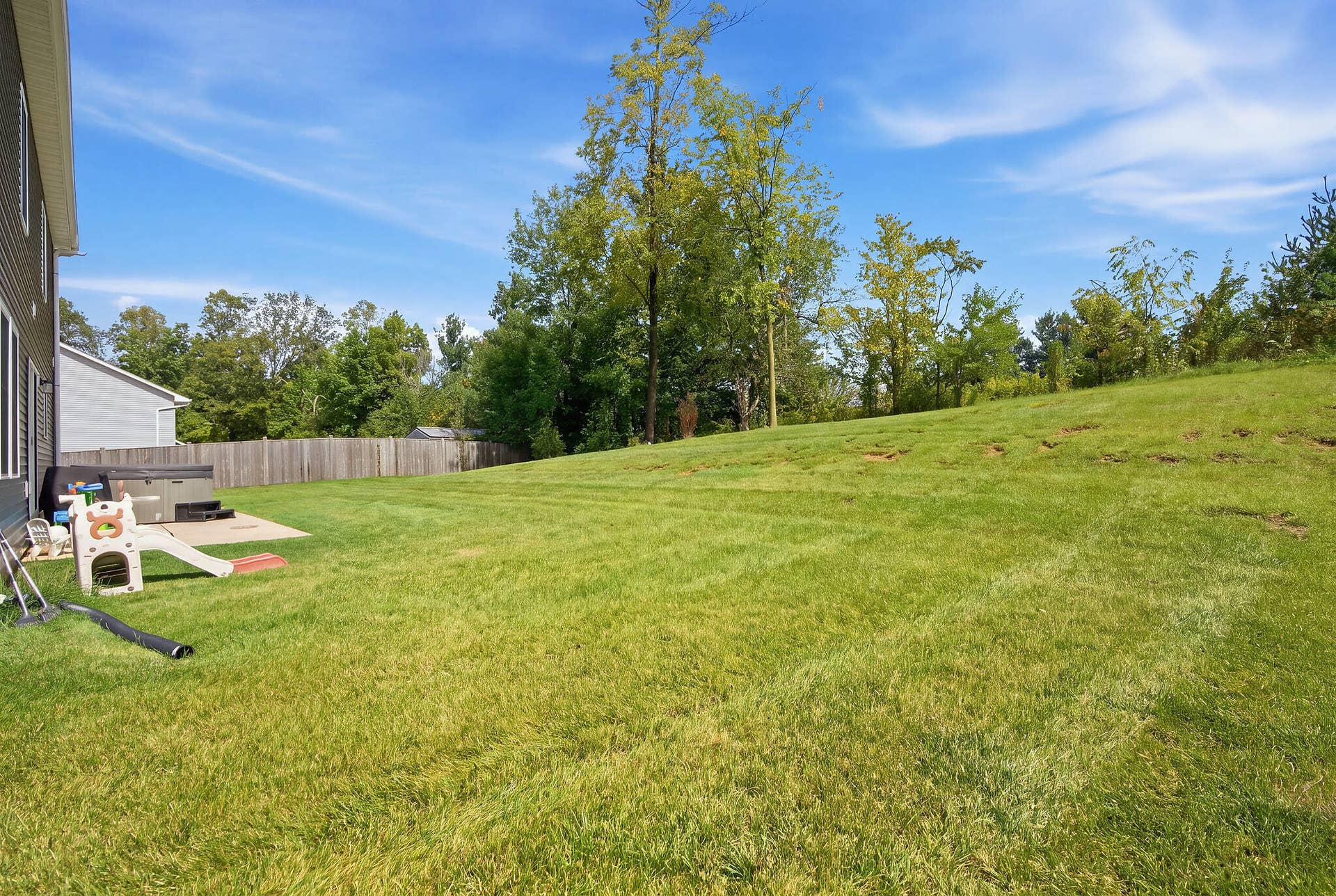037_Backyard