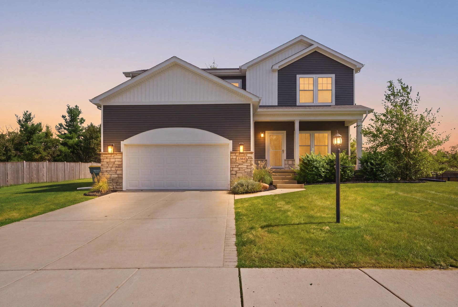001_Exterior Front