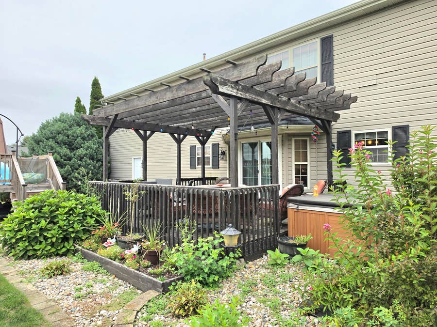 Property photo for 864 Jeflynn Drive, Kouts, IN