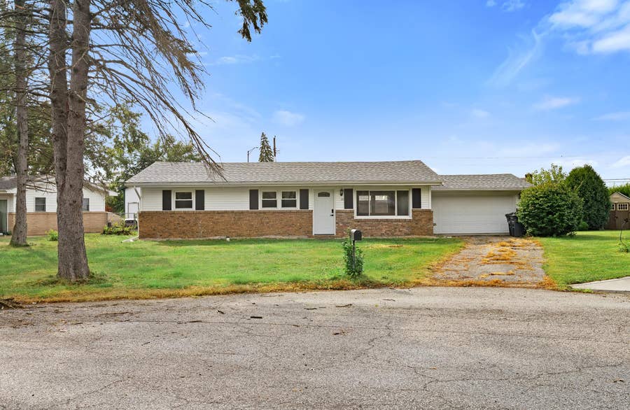 Property photo for 20 Elm Avenue, Hobart, IN