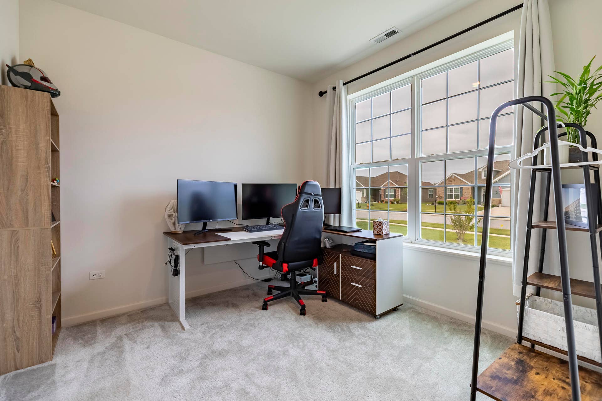 5981 E 116th-12