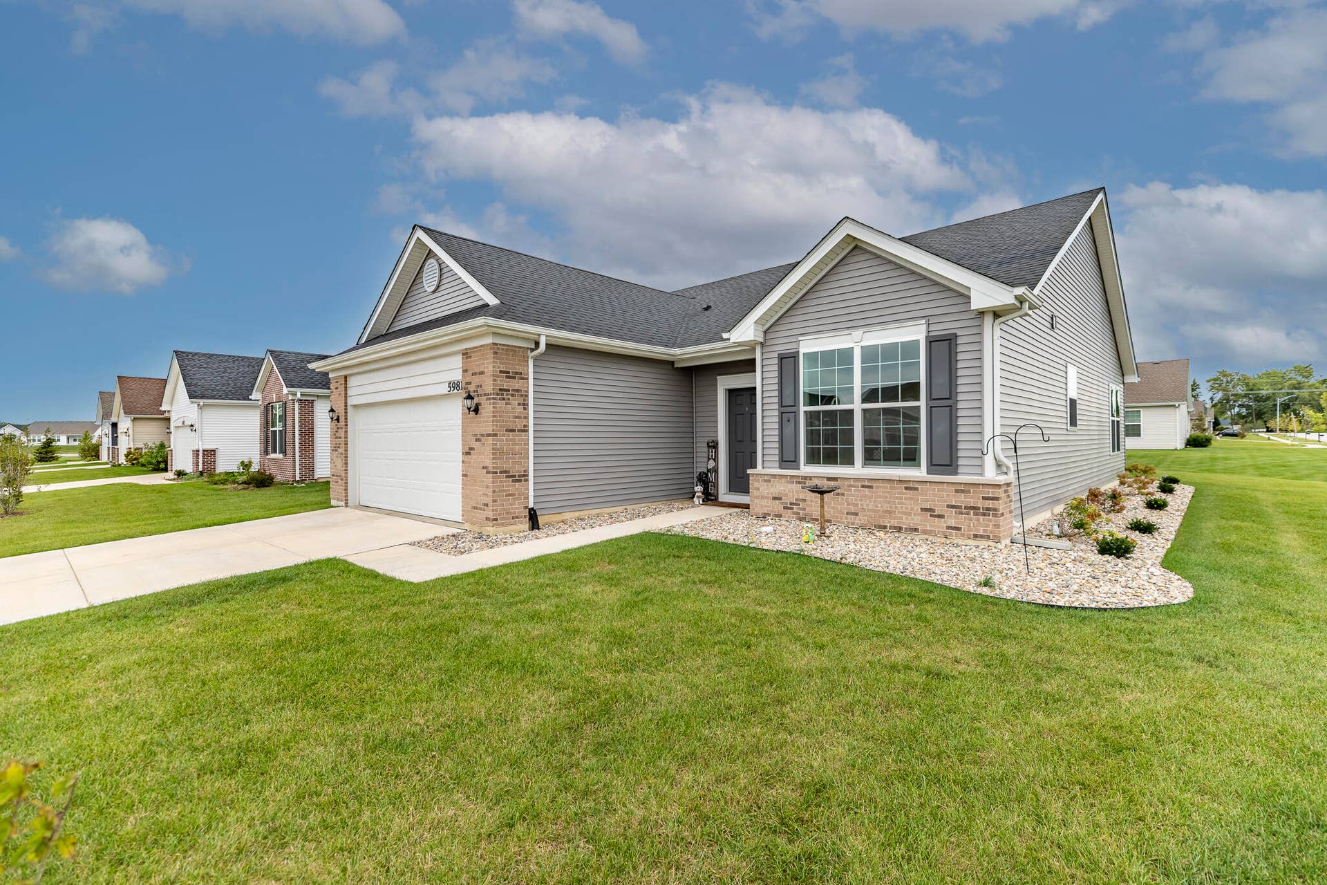 5981 E 116th-3