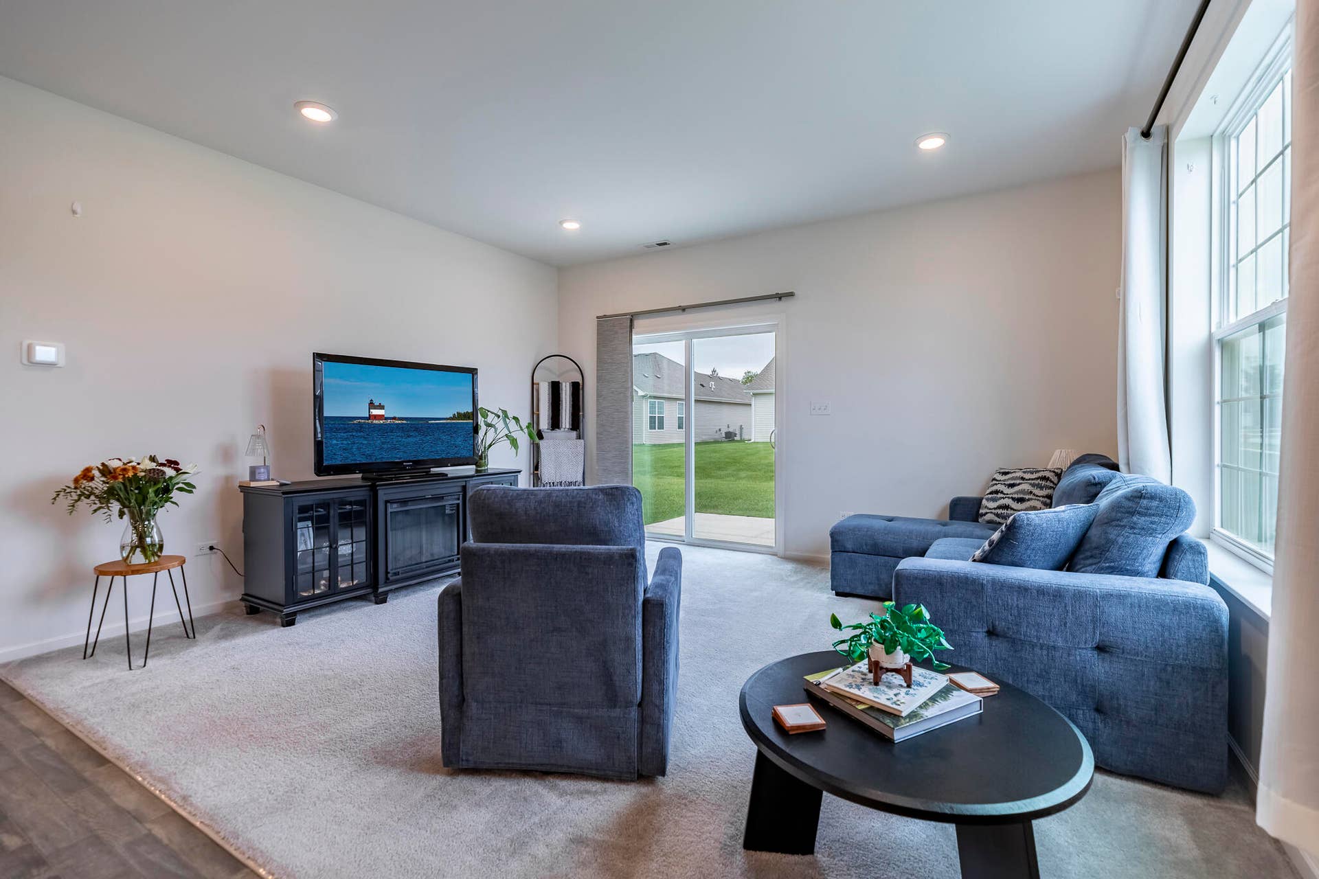 5981 E 116th-23