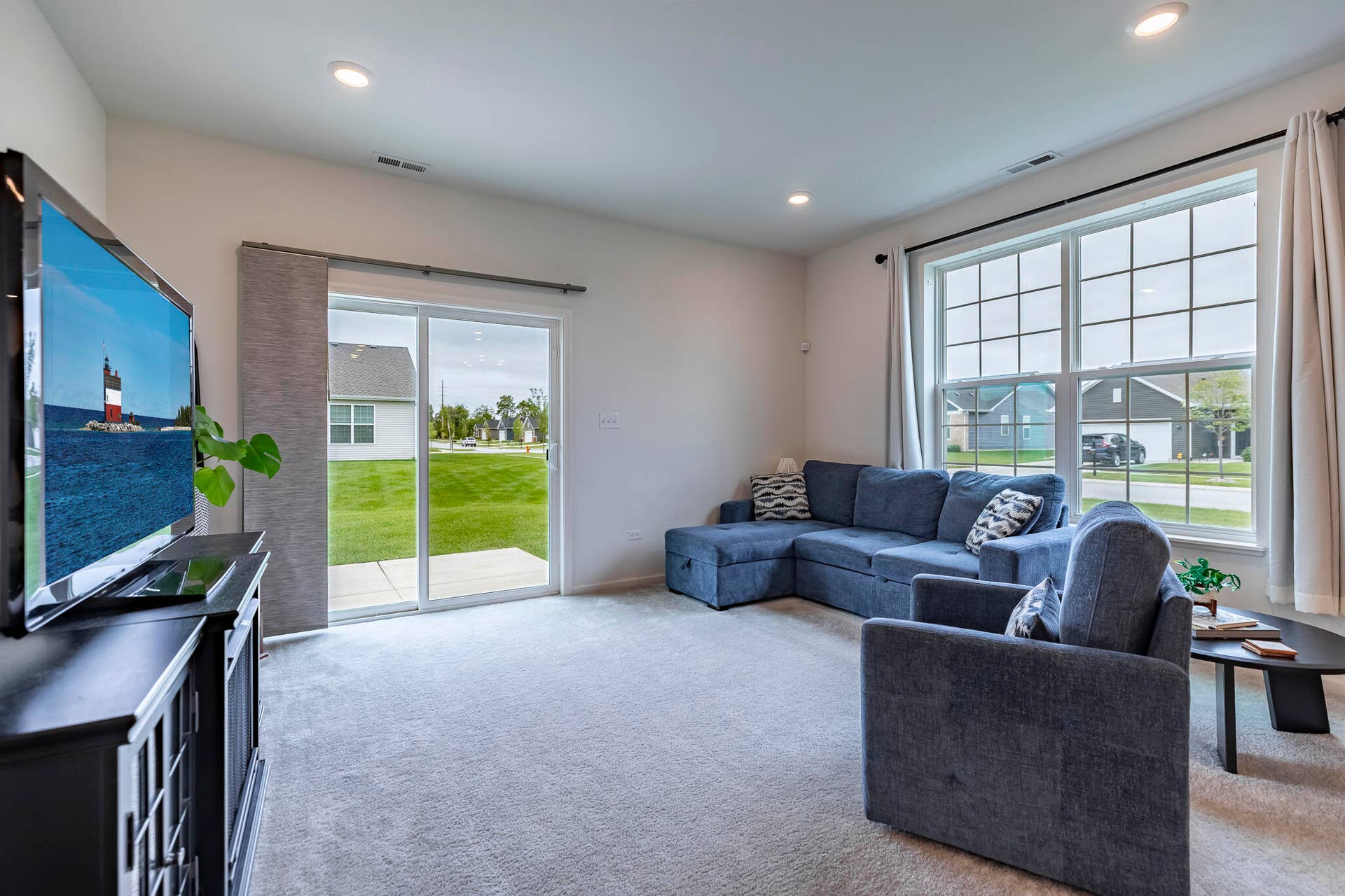 5981 E 116th-25