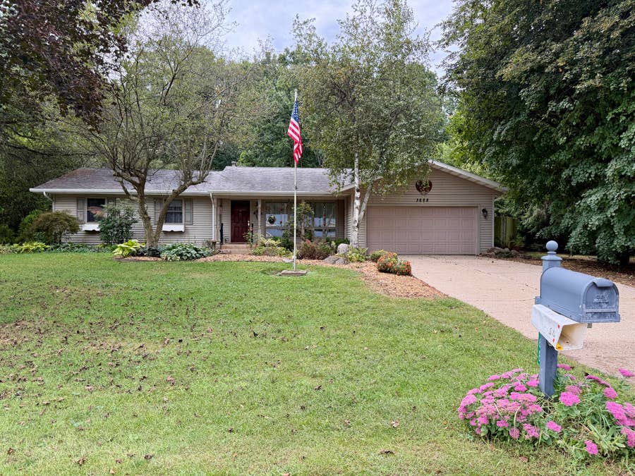 Property photo for 3668 Wayne Drive, La Porte, IN
