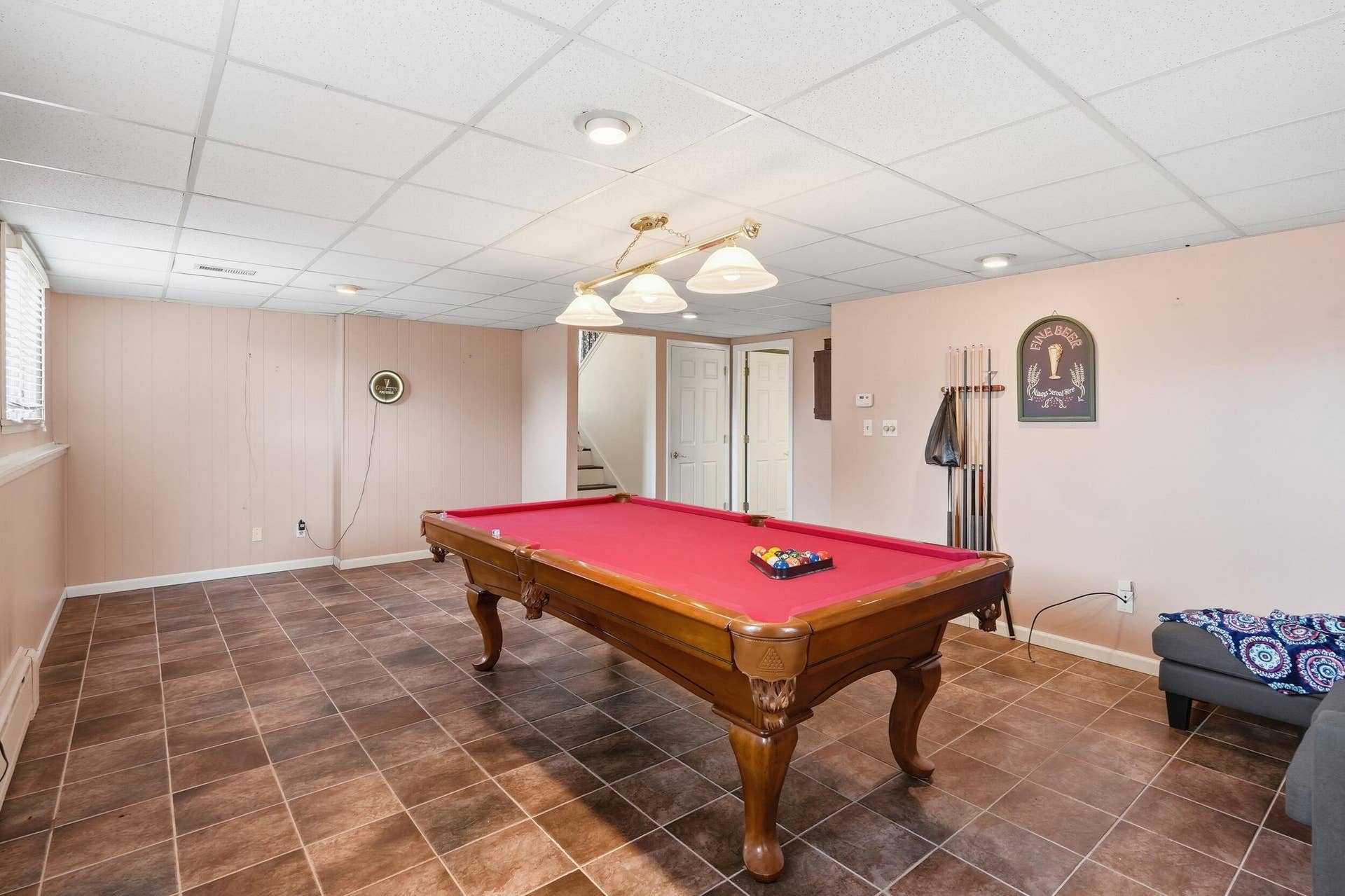 526 Cedar Court, Munster, IN 46321 lower level family room 2
