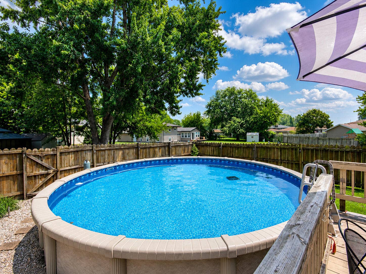 526 Cedar Court, Munster, IN 46321 pool