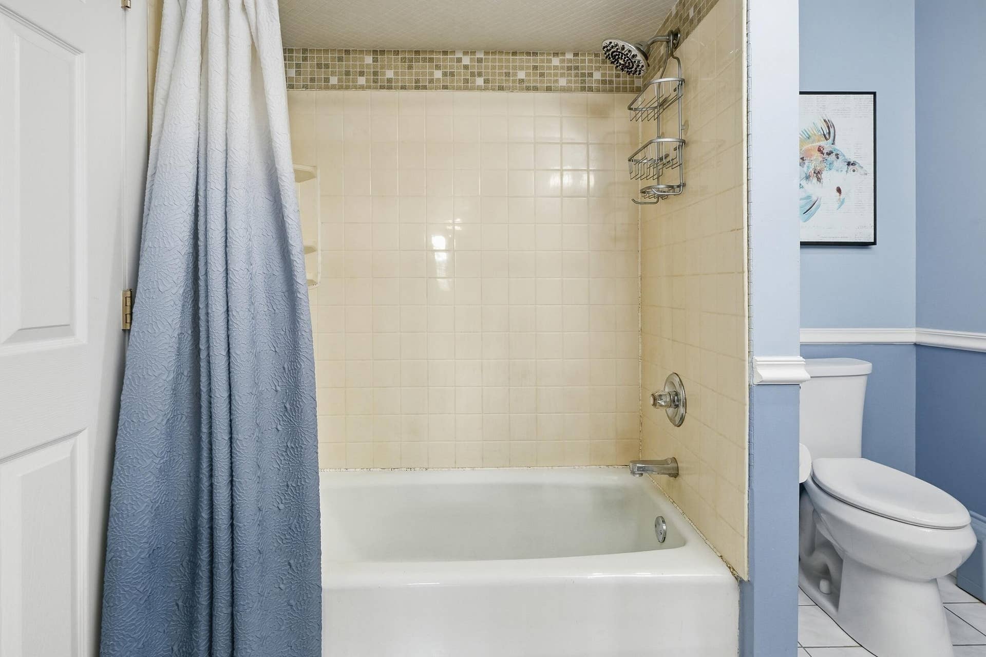 526 Cedar Court, Munster, IN 46321 primary bathroom 2