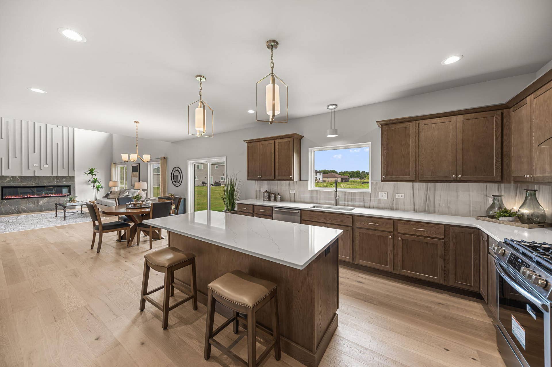 7635 Pierce Place, Merrillville, IN 46410 13-web-or-mls-DDP_2269