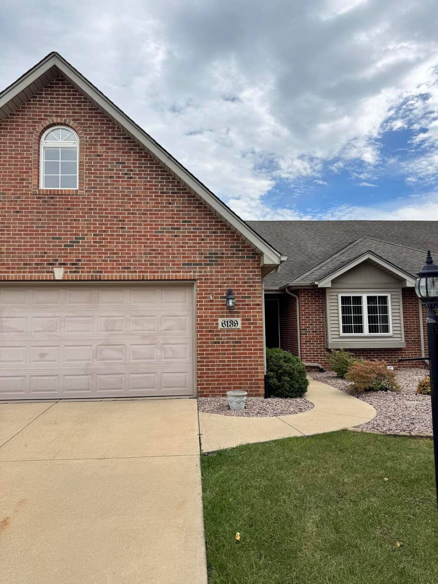 Property photo for 6139 Avocet Circle, Hobart, IN