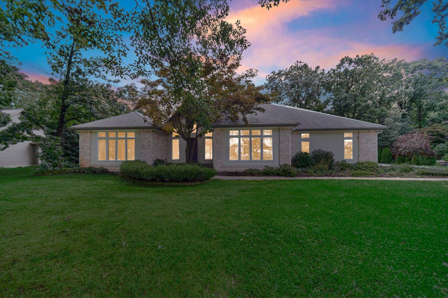 Property photo for 4733 122nd Place, Crown Point, IN
