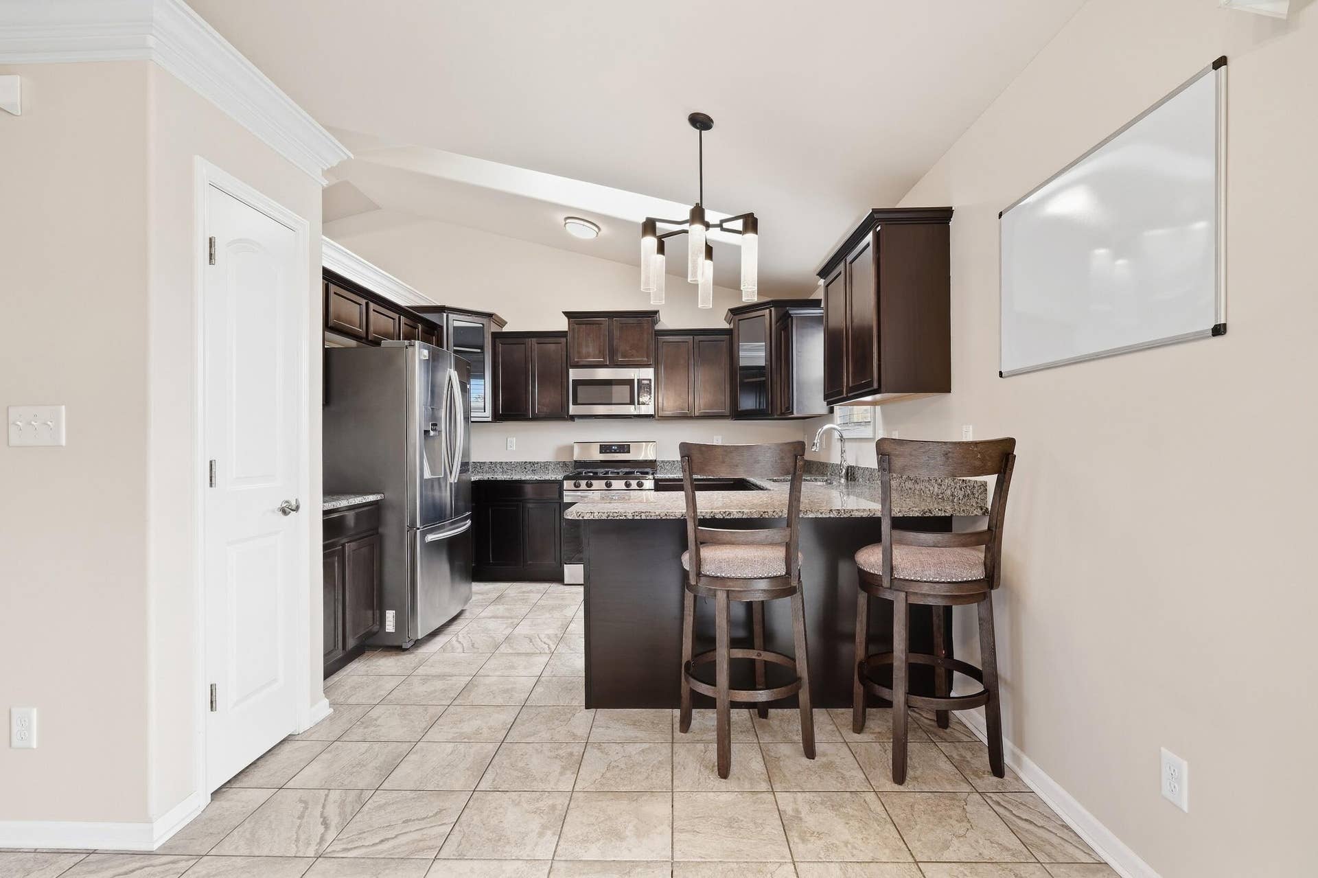 6828 Wallace Street, Merrillville, IN 46410 dsc01393