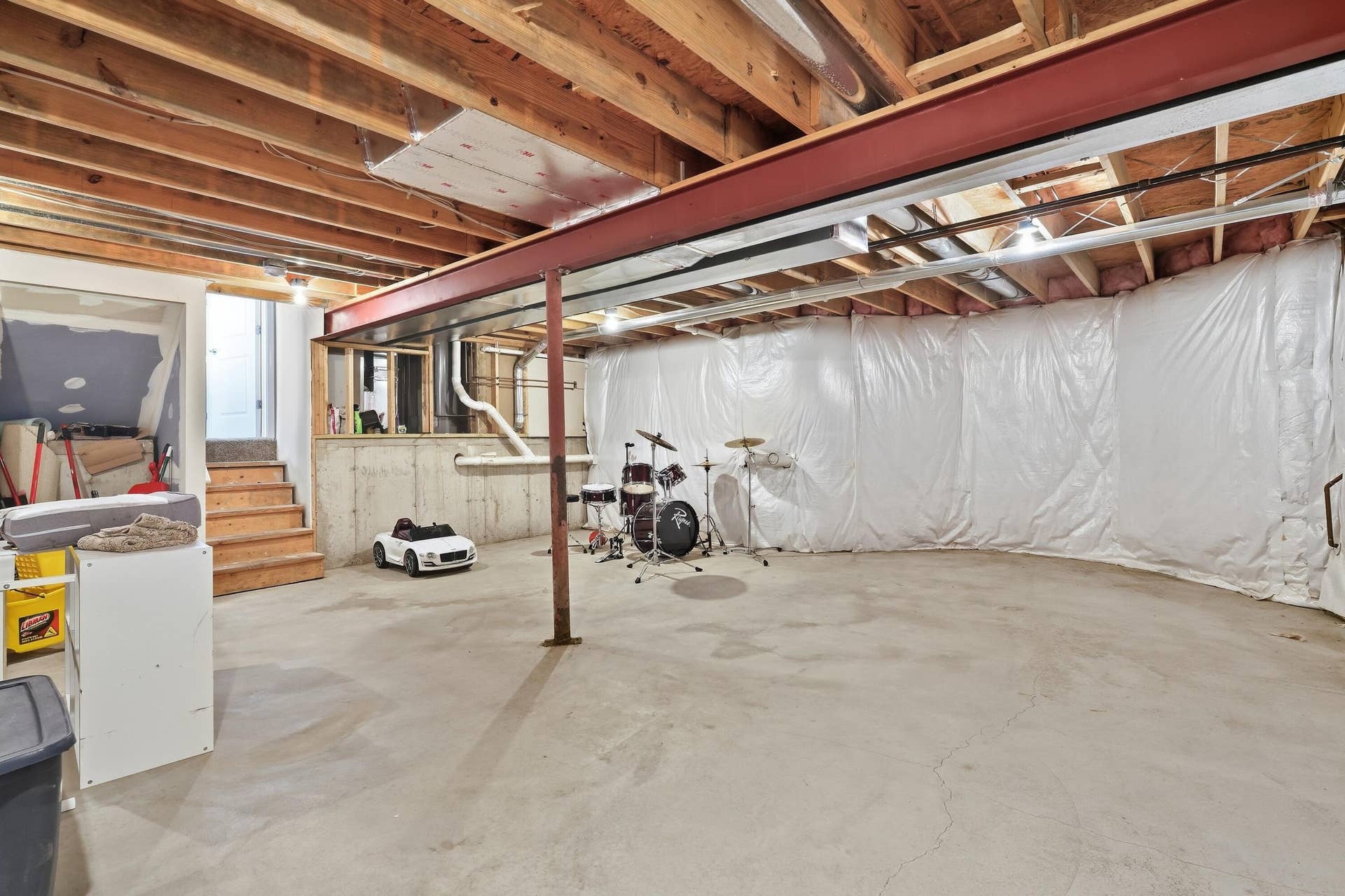 6828 Wallace Street, Merrillville, IN 46410 DSC01538
