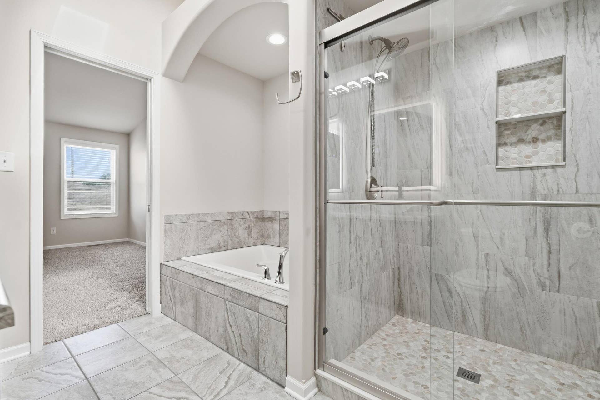 6828 Wallace Street, Merrillville, IN 46410 dsc01553
