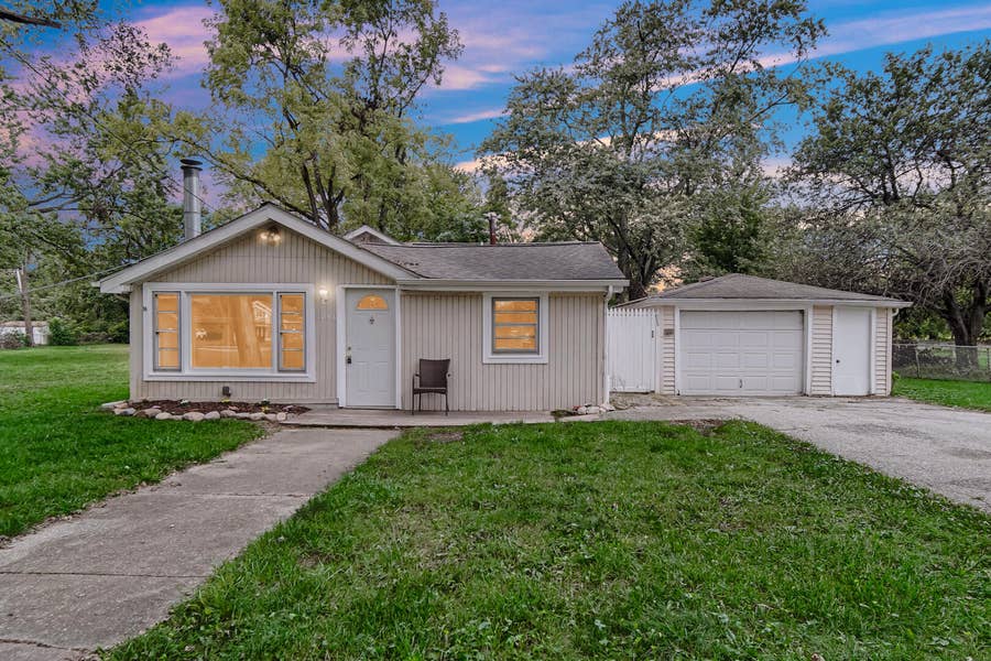Property photo for 3096 Oakwood Street, Portage, IN