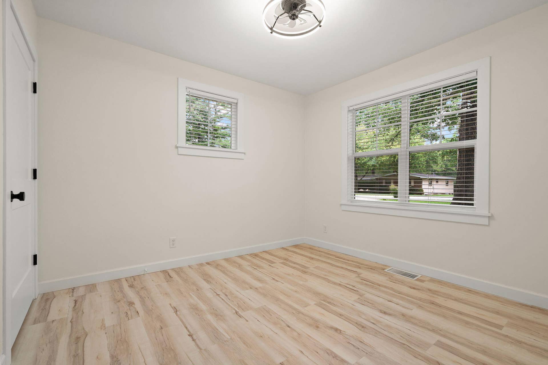 155 Spectacle Drive, Valparaiso, IN 46383 13-web-or-mls-DSC05782